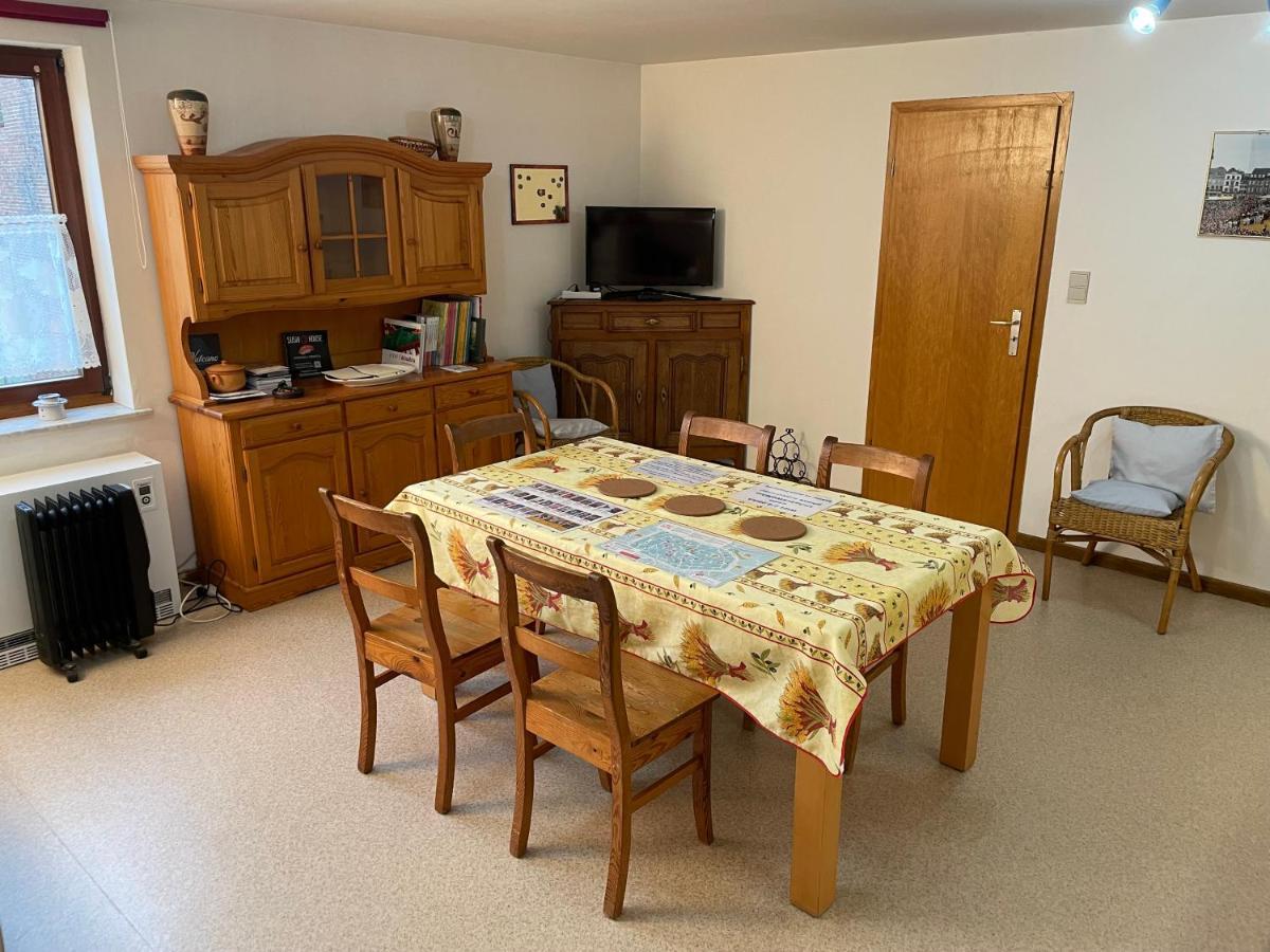 Spacieux Appartement Mons Luaran gambar
